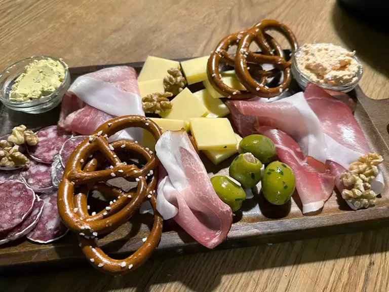 der Schlado-Vesper-Traum im Café Mali!