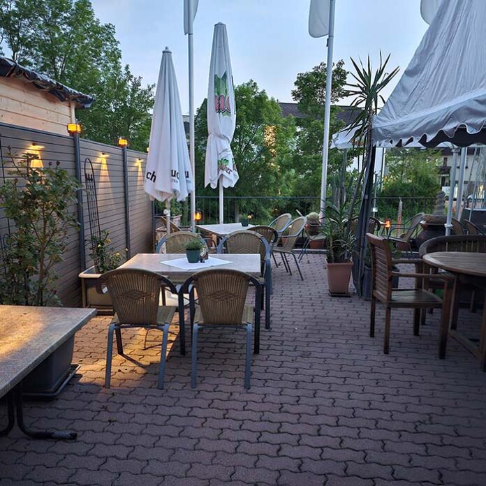 26-05_bruecke-terrasse2