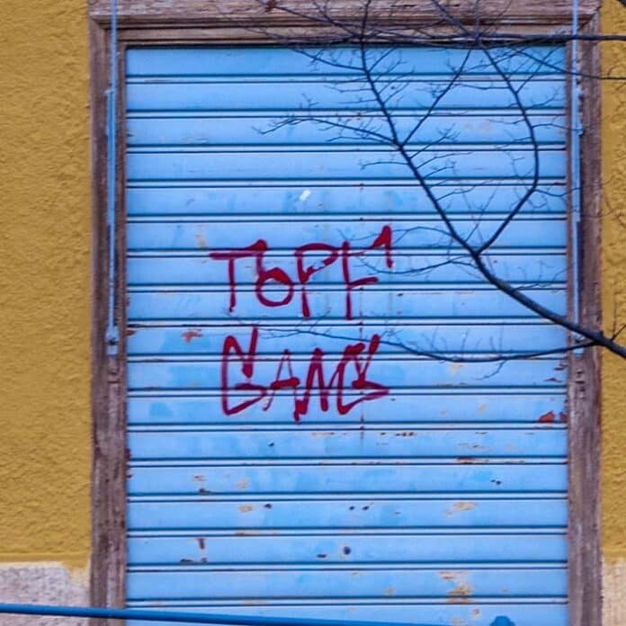 grafitti_tag