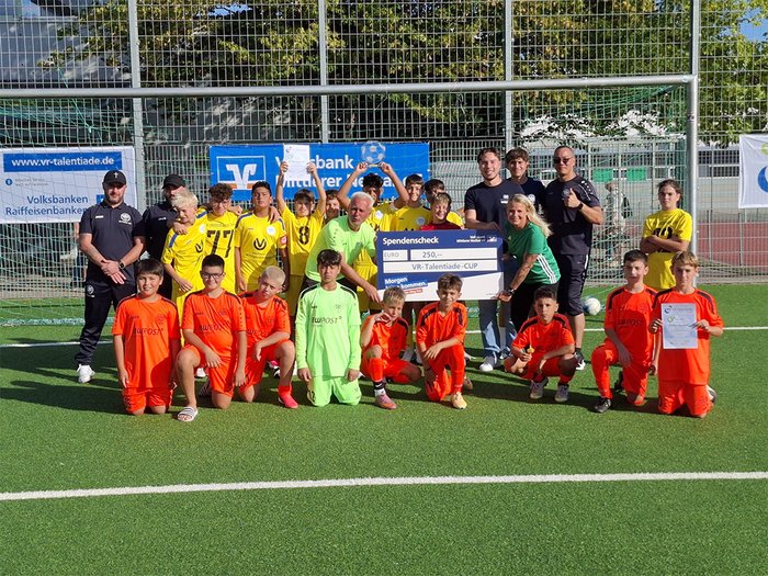 Jugendfußballmannschaften beim VR Cup Talentiade 2026 in Nellingen